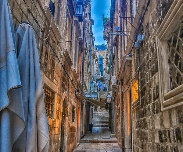 Victoria * دوبروفينك