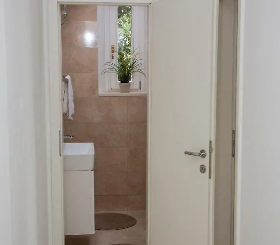 Victoria * دوبروفينك